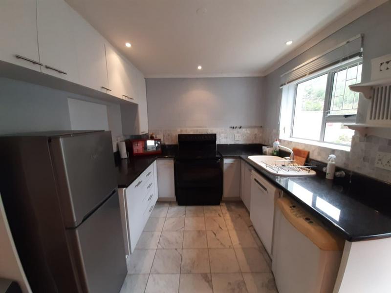 To Let 1 Bedroom Property for Rent in Simons Town Western Cape